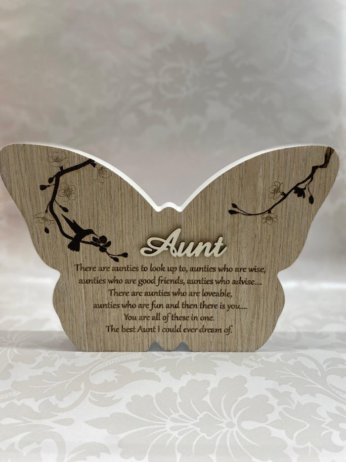 Butterfly Plaque Aunt - Cardsmart & Gift