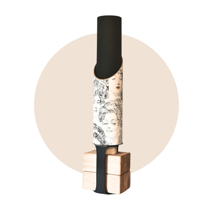 Mache White / Black Stand Femmes Yoga Storage Bundle – Sustainable Wall-Mounted Yoga Organizer