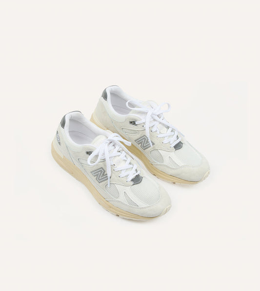 New Balance Neutral 'Elevated Essentials' Made in UK 991v2 Trainers