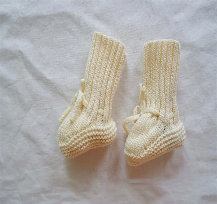 NEWBORN / Tiny Feet 4