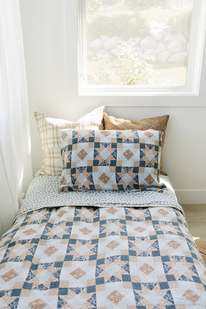 Patchwork Print + Blue Blossom Lace Twin Muslin Quilt