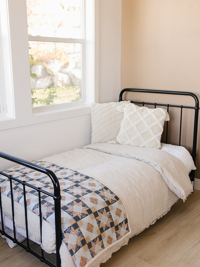 Patchwork Print + Blue Blossom Lace Twin Muslin Quilt