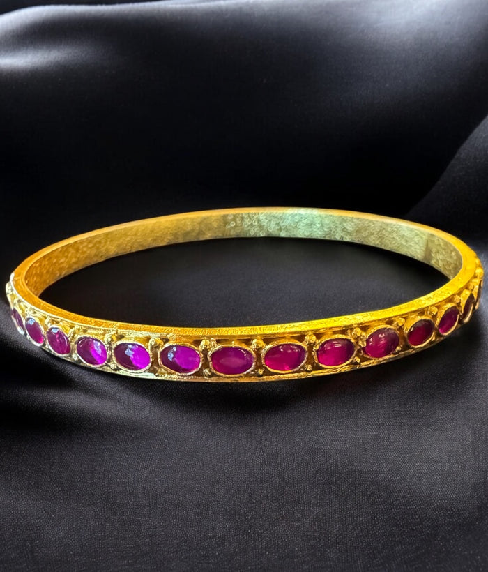 The Diya Silver Kempu Bangle-Single (Size 2.2/2.4/2.6/2.8)