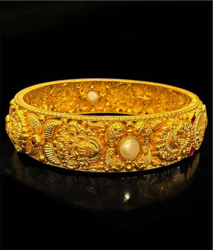The Suprabha Silver Lakshmi Nakkasi Bangle- Single (Size/2.2/2.4/2.6/2.8)