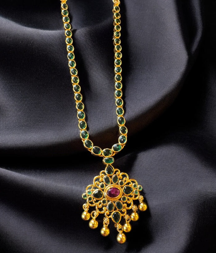 The Vriddhi Silver Reversible Addige Necklace