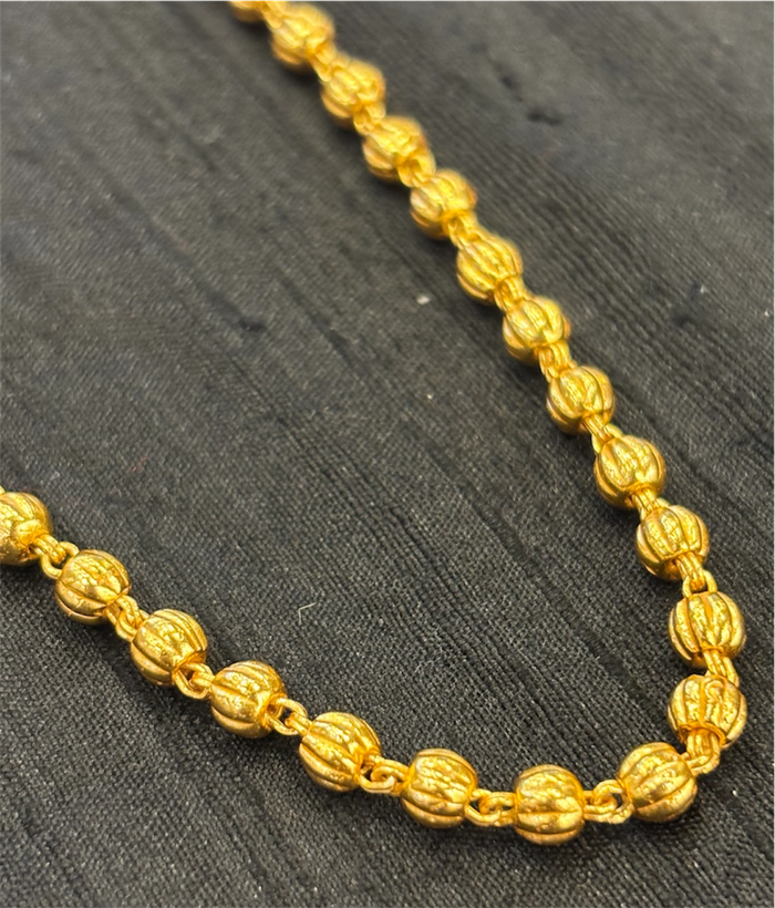 The Yashasvi Silver Beads Chain